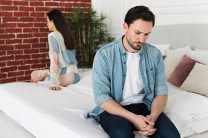 Couples facing intimacy and sexual difficulties